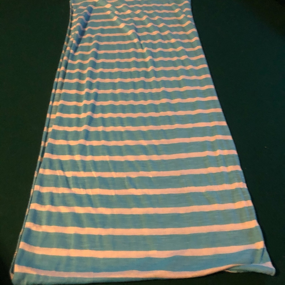 Scarves - Picture 3 of 5